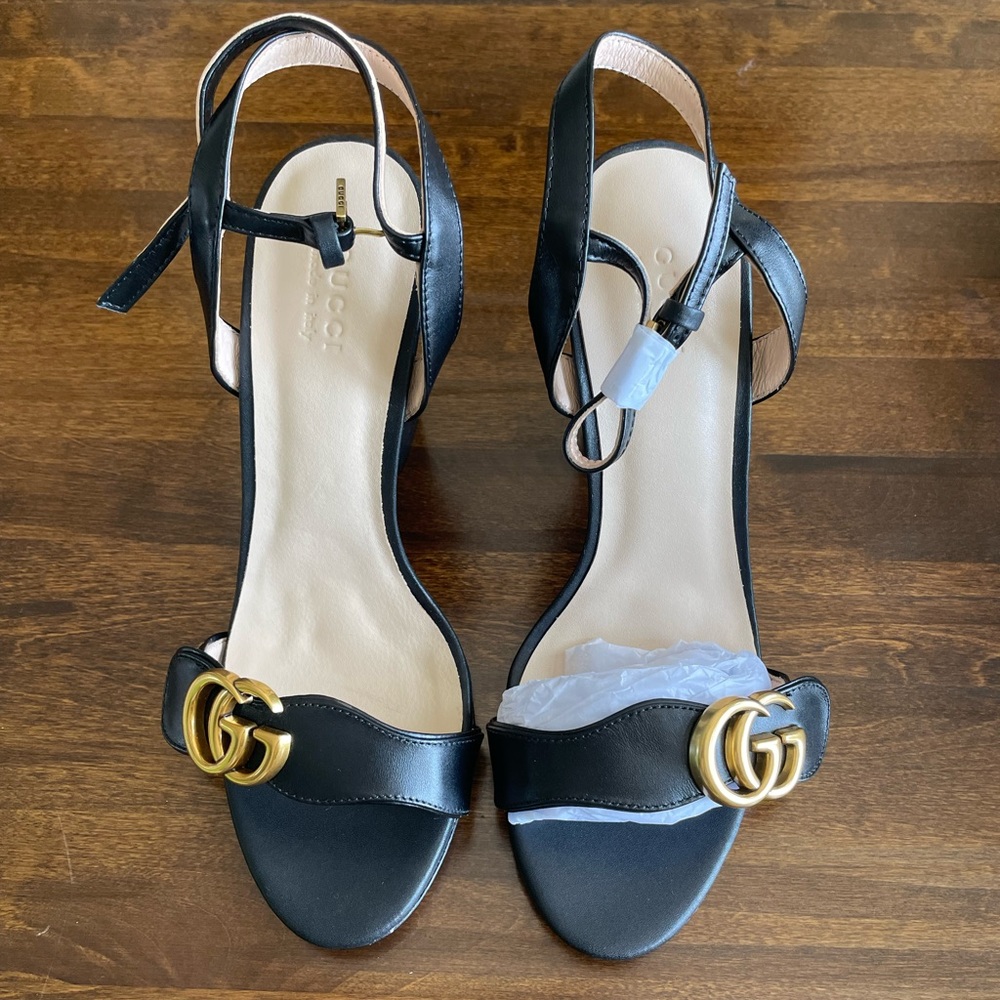 Gucci Double G Sandals